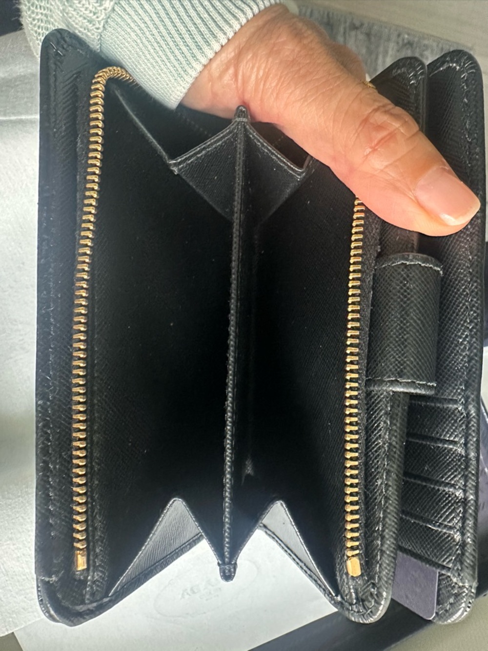 Prada Black Saffiano Leather Wallet with Gold Logo - Picture 4 of 13